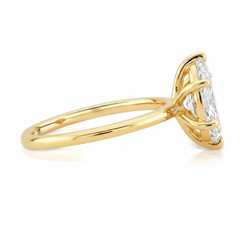 Anel Solitário em Ouro com Moissanite Navete 1.5ct Marie