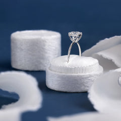 Anel com Diamante Lab Princess Puella