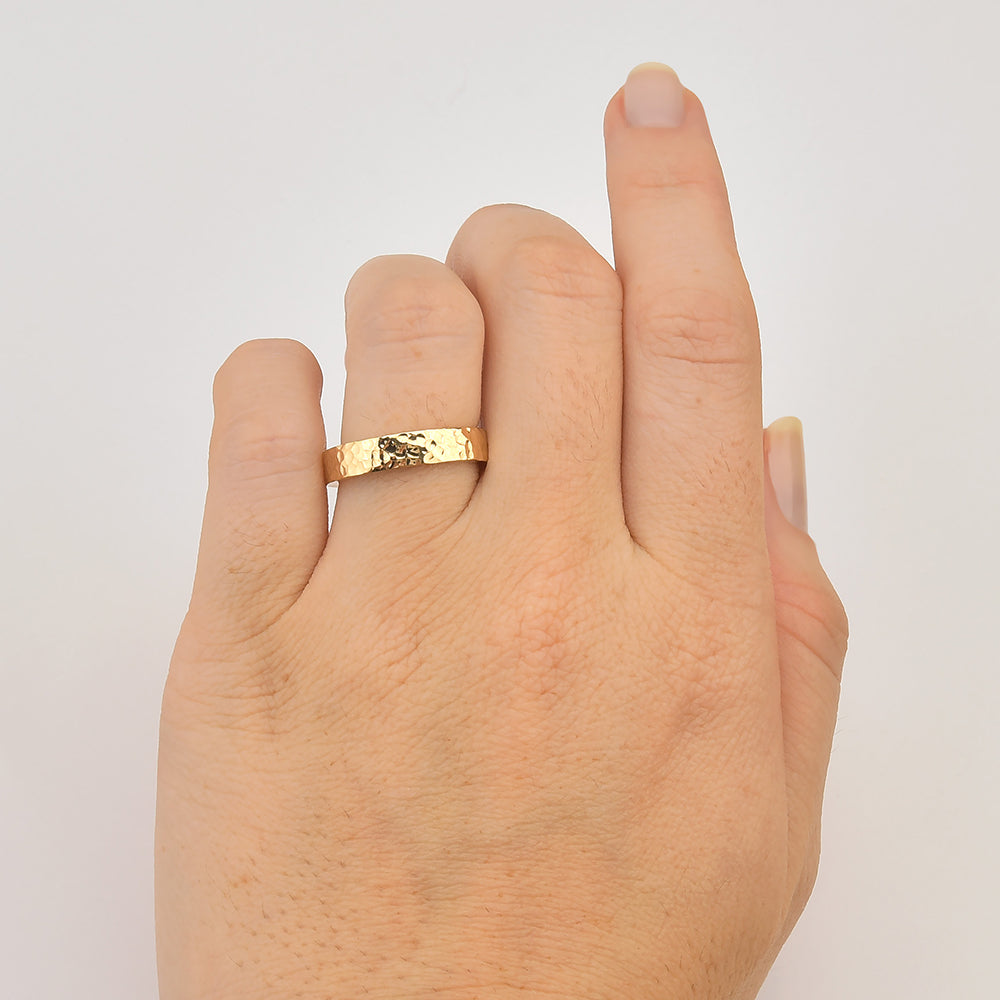 Aliança Martelada em Ouro com 2,5mm ou 4mm