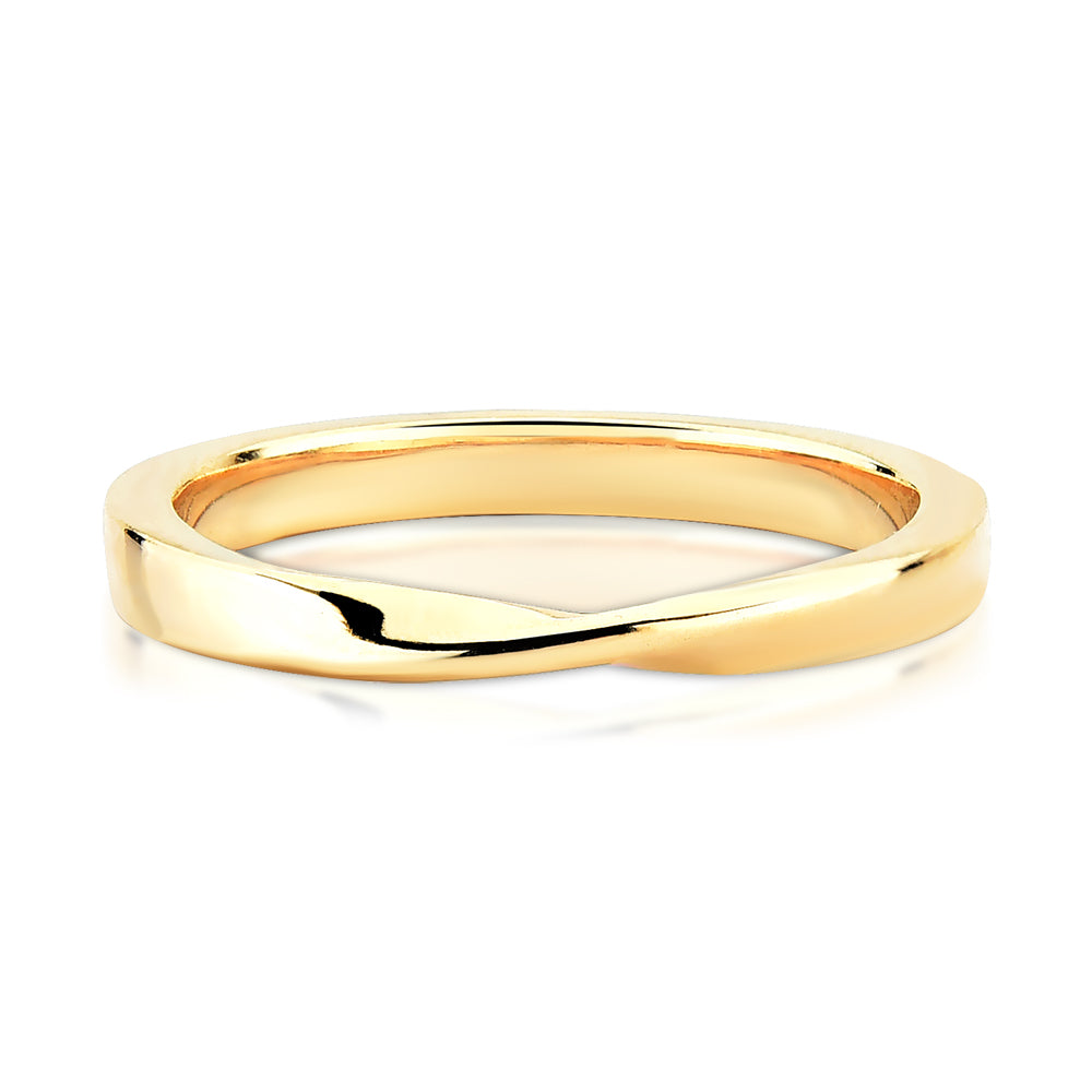 Aliança de Ouro para Noivado e Casamento Torcida de 2,7mm