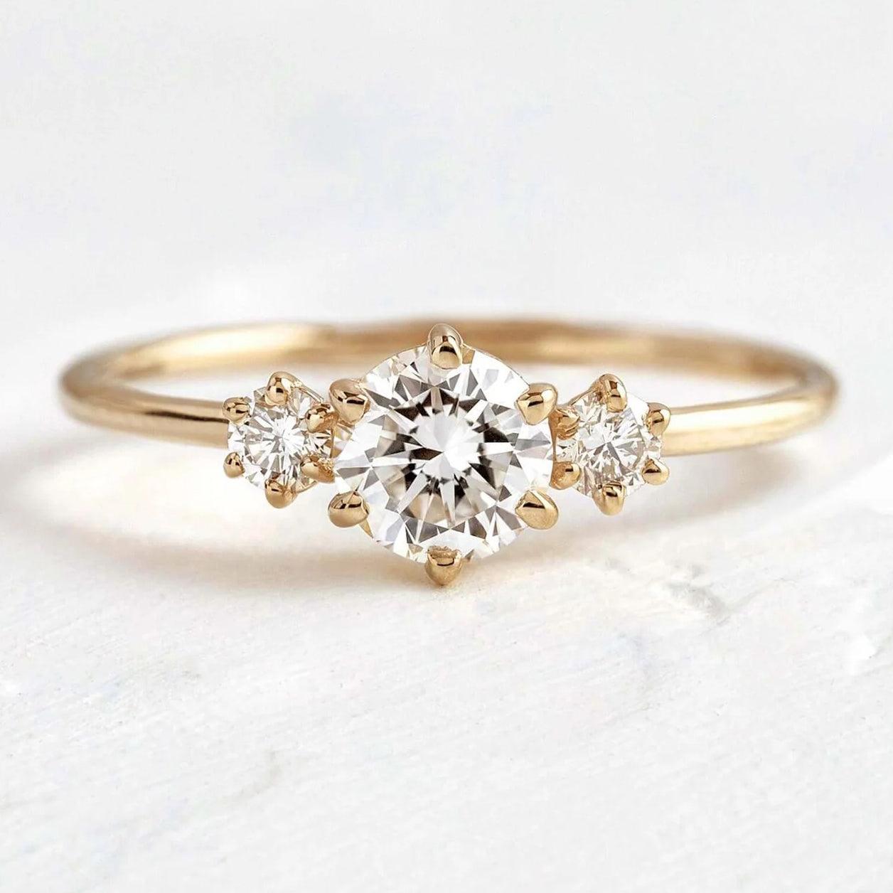 Anel de 3 Pedras 0.5ct ou 1ct Tempo - Volpi Joias