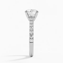 Anel em Ouro com Moissanite de 8mm (2cts) Sienna