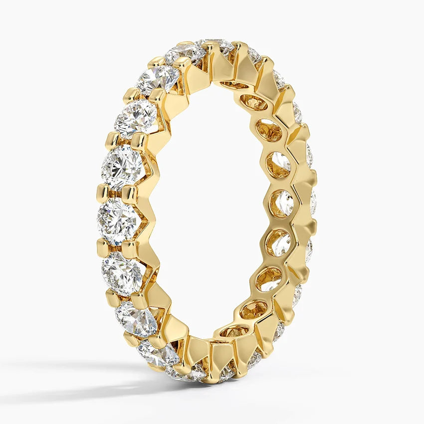 Aparador com Pedras de 0.12ct cada Precioso