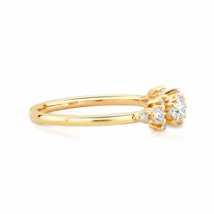 Anel Horizon em Ouro com Navete 8x4mm