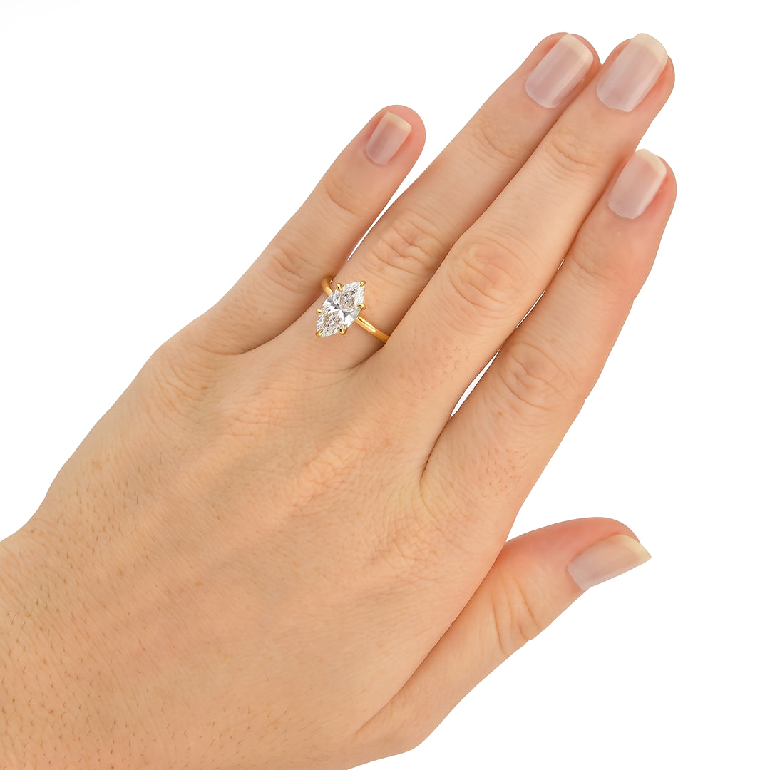 Anel Solitário em Ouro com Moissanite Navete 1.5ct Marie