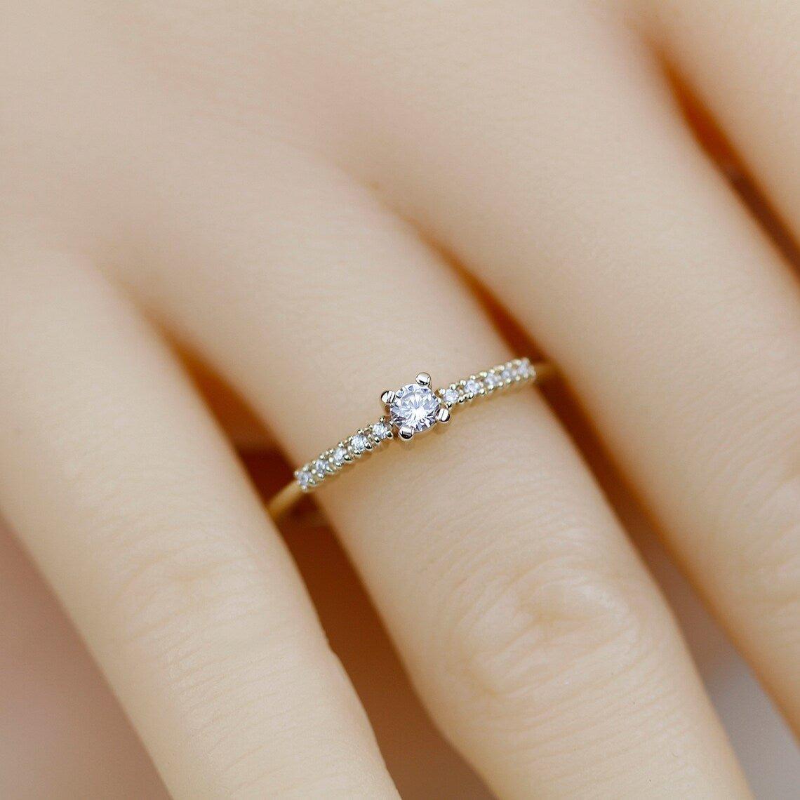 Anel com Diamante de 10pts Minimal - Volpi Joias